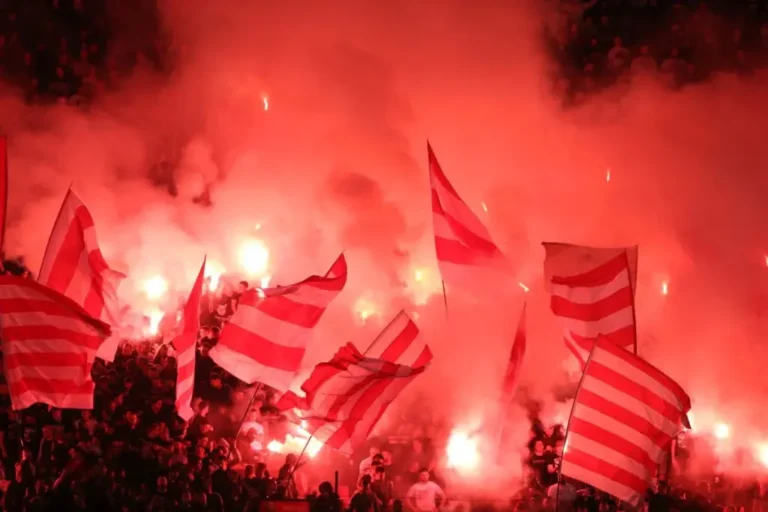 NAVIJAČI ZVEZDE U TRANSU! Ljubimac “delija” ponovo na Marakani!